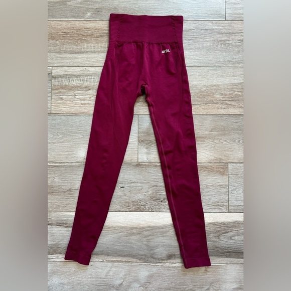 AYBL Balance V2‎ Seamless Contour / Hi- Rise Leggings Size XS Color Wine - Picture 3 of 10
